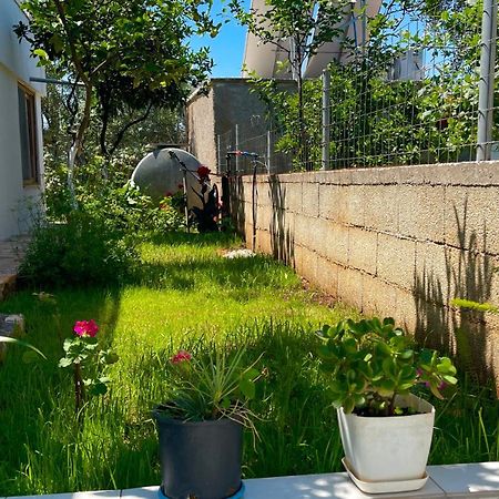 Guesthouse Shehu Ksamil Kültér fotó