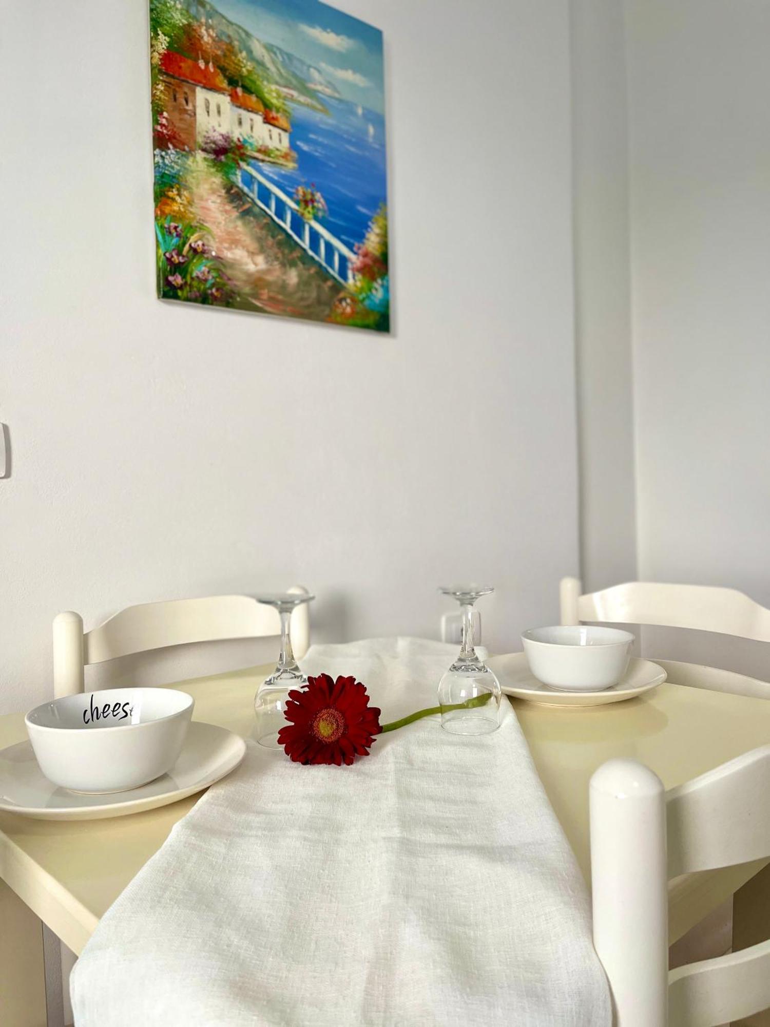 Guesthouse Shehu Ksamil Kültér fotó